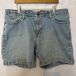 Levi Strauss Signature Stretch Denim Shorts Misses 16 Light Wash Casual
